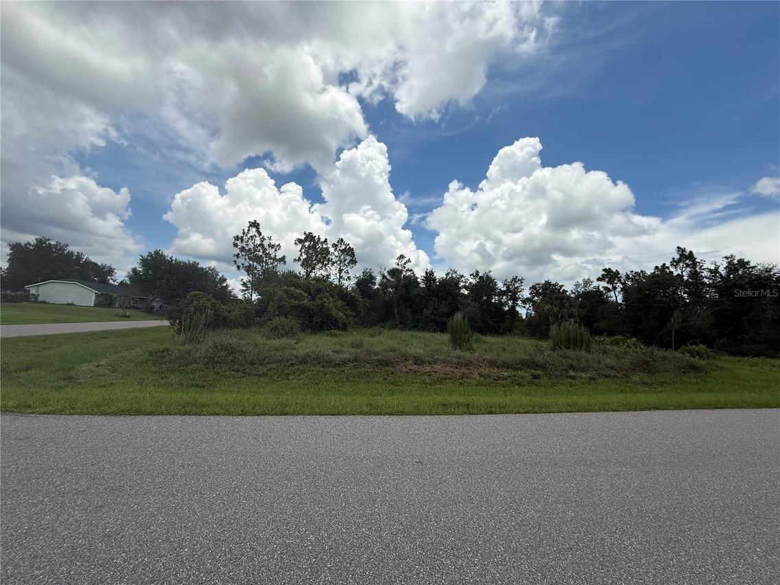 29500 Lillis St., Punta Gorda, FL 33982