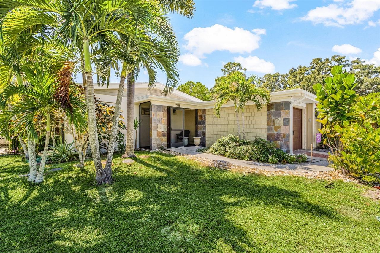 2138 Temple St., Sarasota, FL 34239