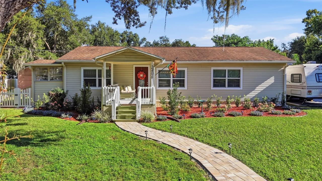 2406 Durant Rd., Valrico, FL 33596