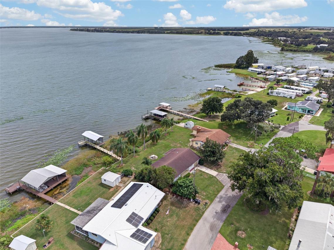 119 Maxcy Ln., Frostproof, FL 33843