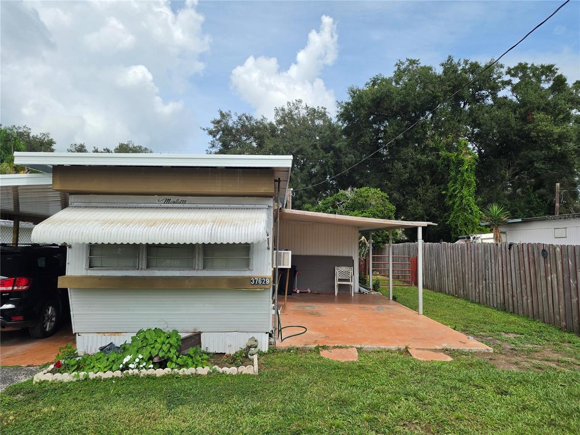37629 March Ln., Zephyrhills, FL 33541