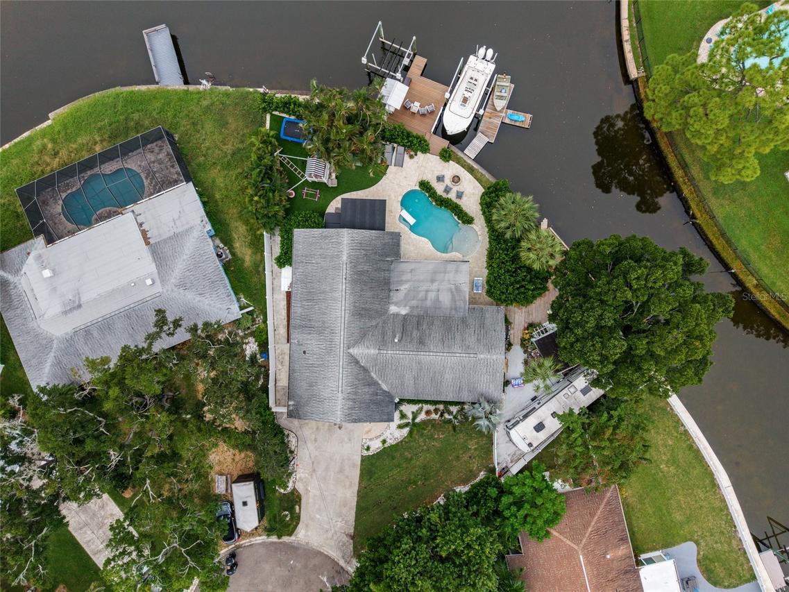 4785 Butterfly Pl., St Petersburg, FL 33703