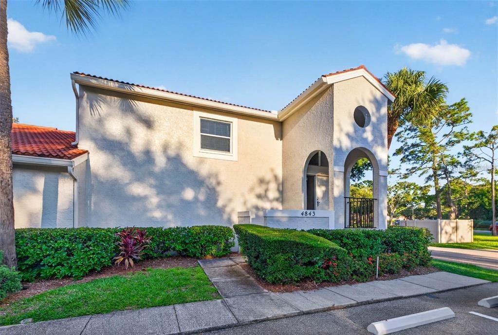4843 Napoli Ct., St Petersburg, FL 33703