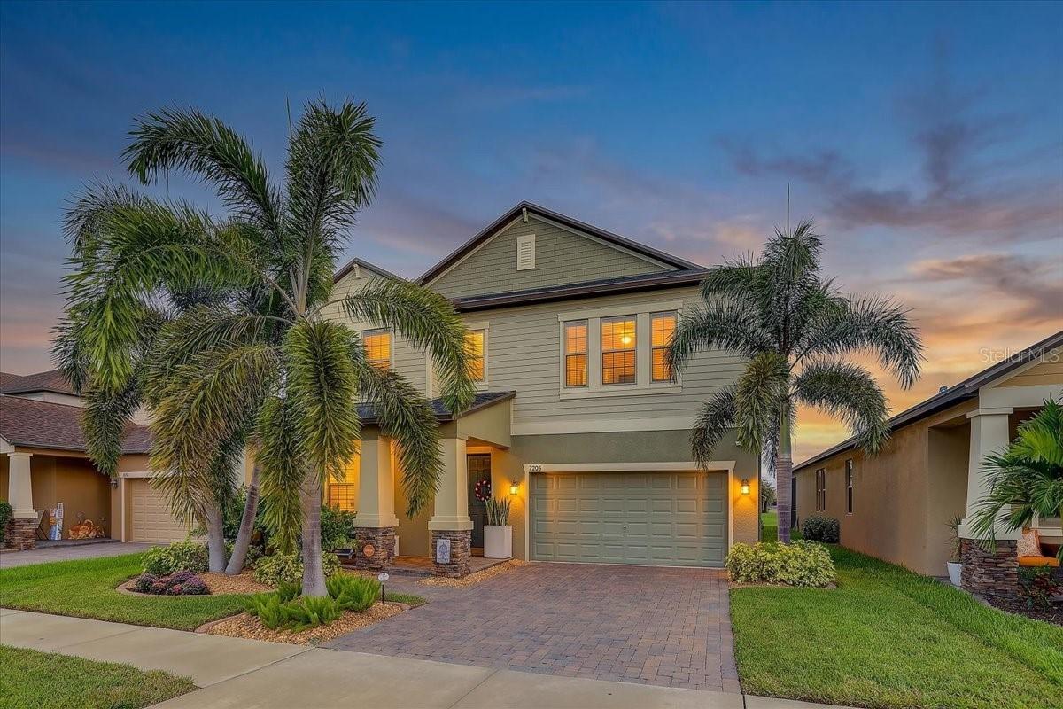 7205 Wash Island Dr., Sun City Center, FL 33573