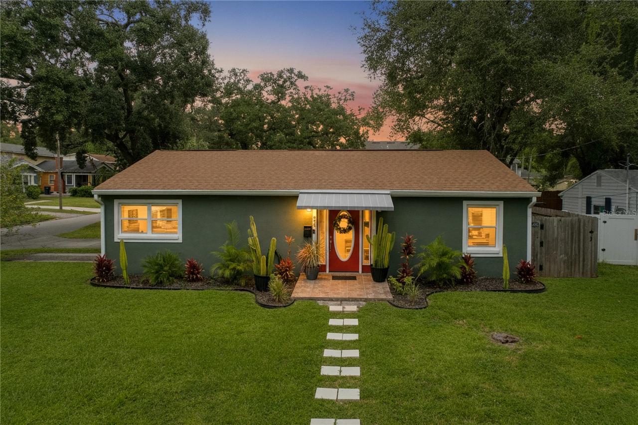 611 W Henry Ave., Tampa, FL 33604