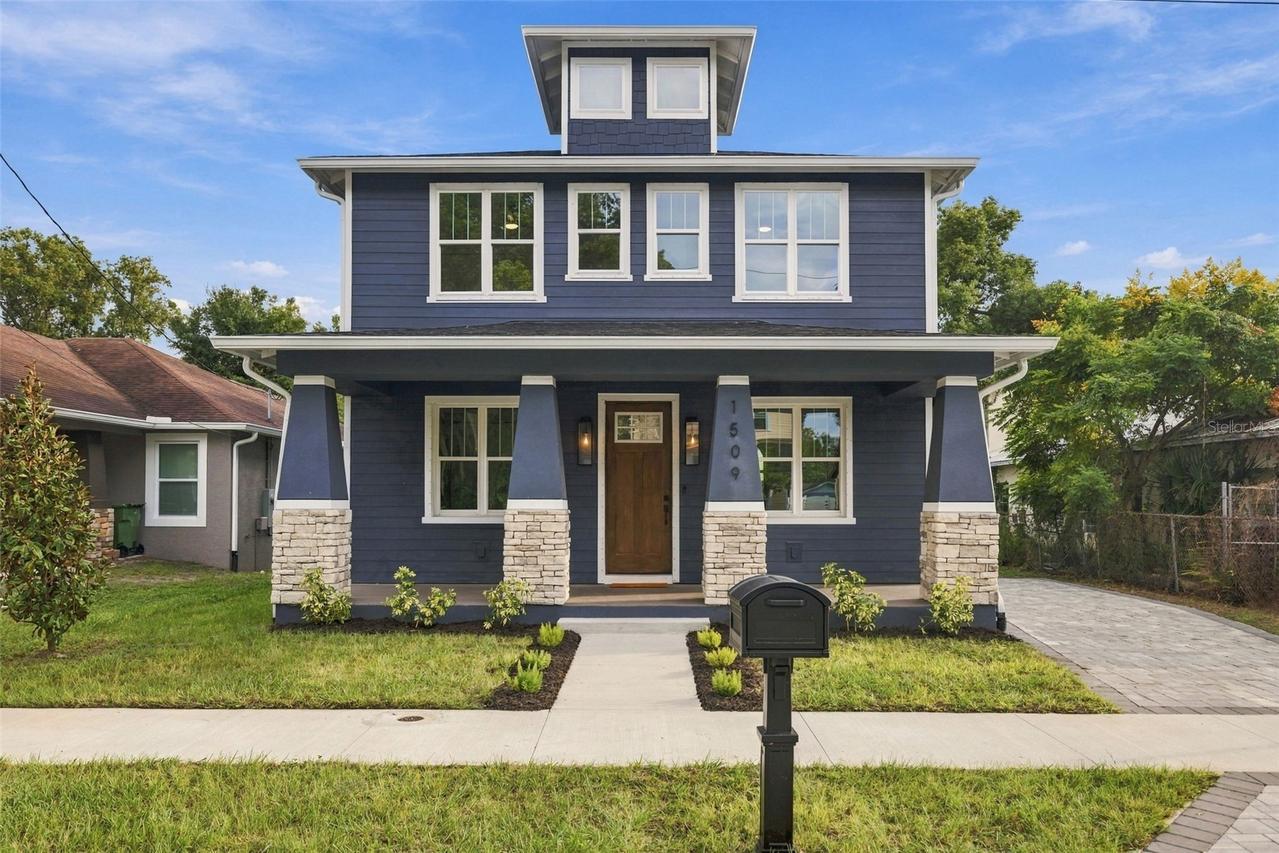 1509 E Knollwood St., Tampa, FL 33610