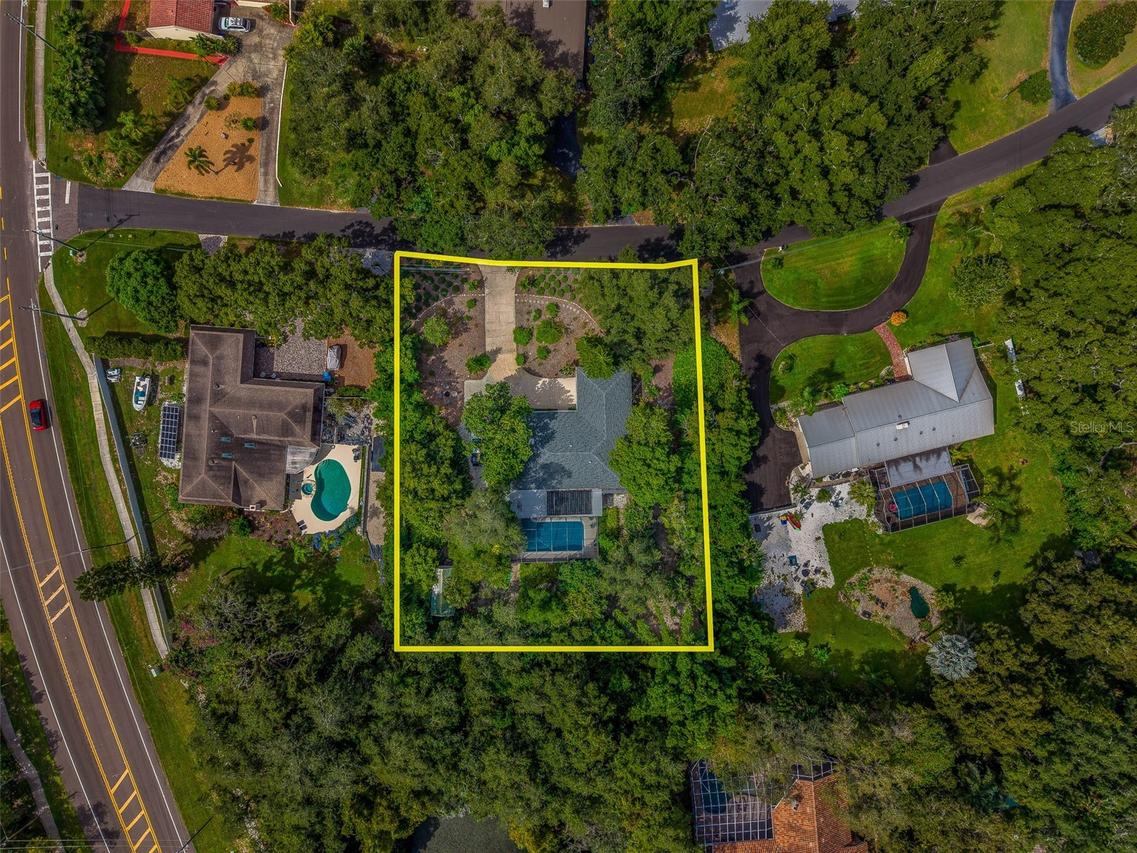 3 Birdie Ln., Palm Harbor, FL 34683