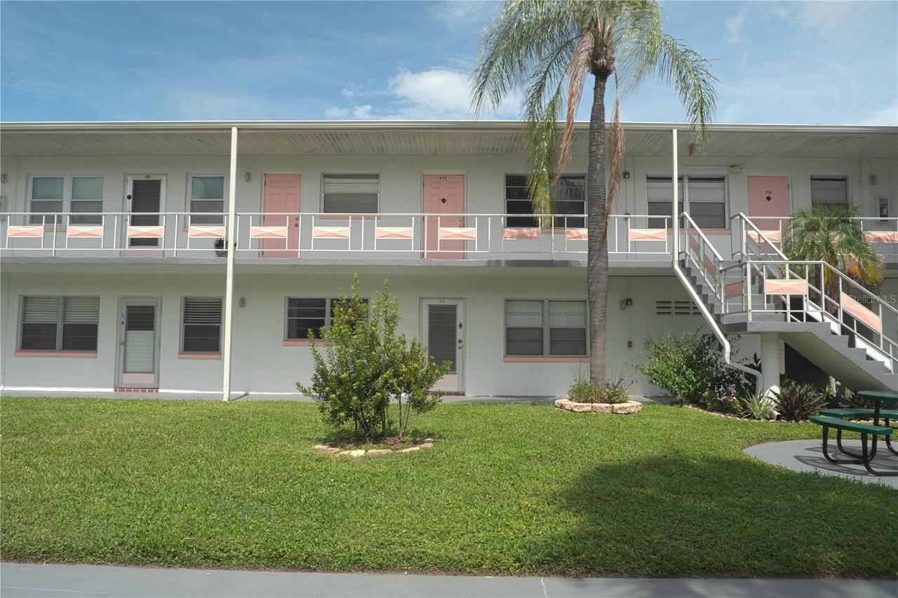 5900 21st St. #6, St Petersburg, FL 33714