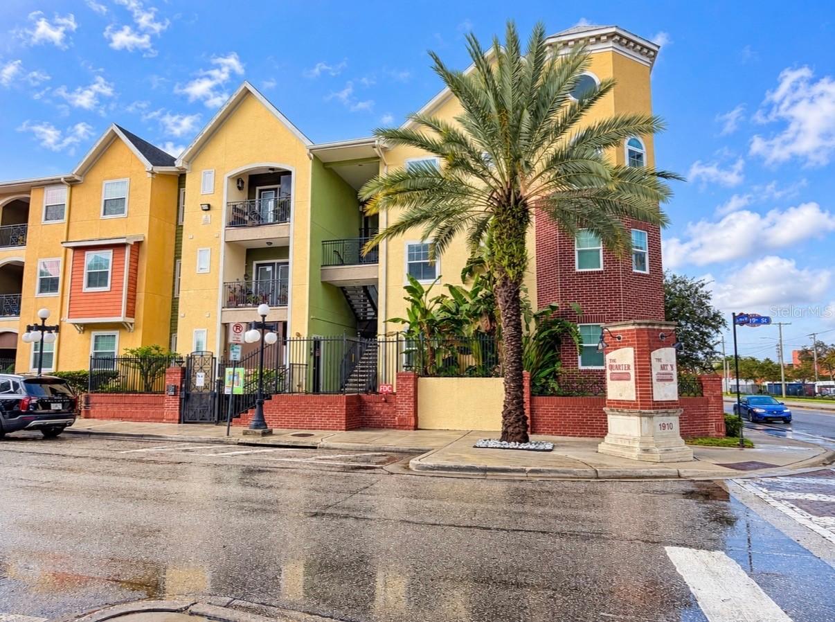 1910 E Palm Ave. #8106, Tampa, FL 33605