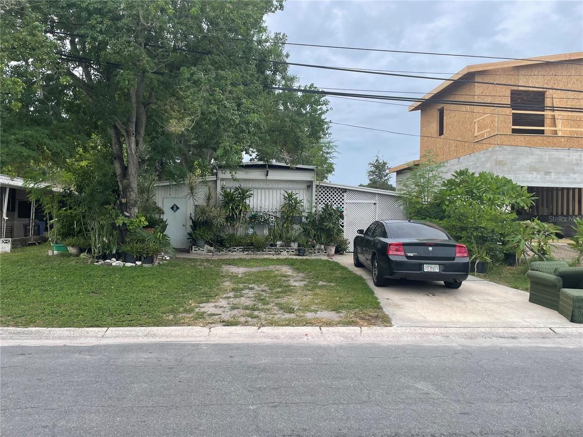 5830 Sussex Dr., Tampa, FL 33615