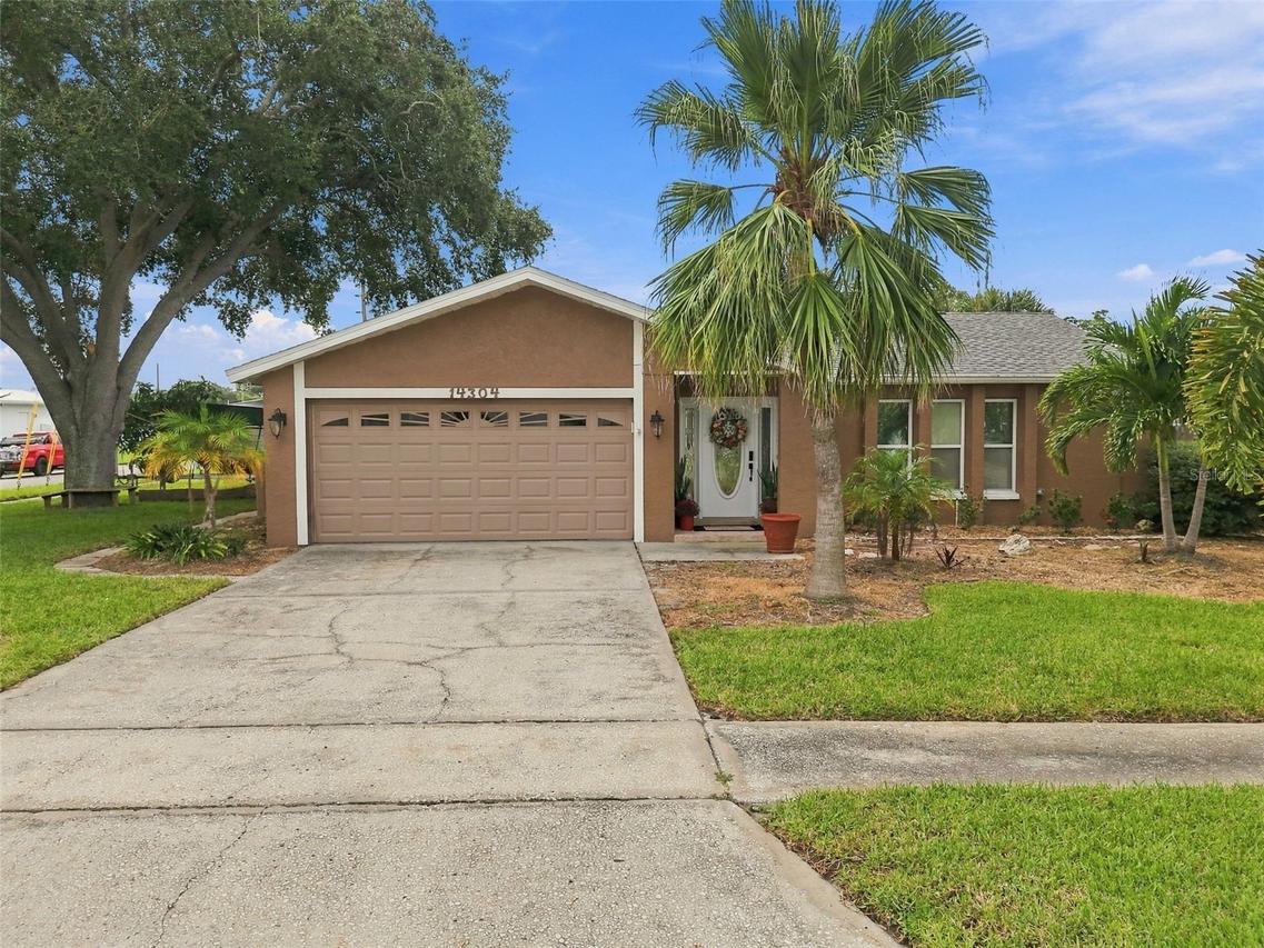14304 91st Ave., Seminole, FL 33776