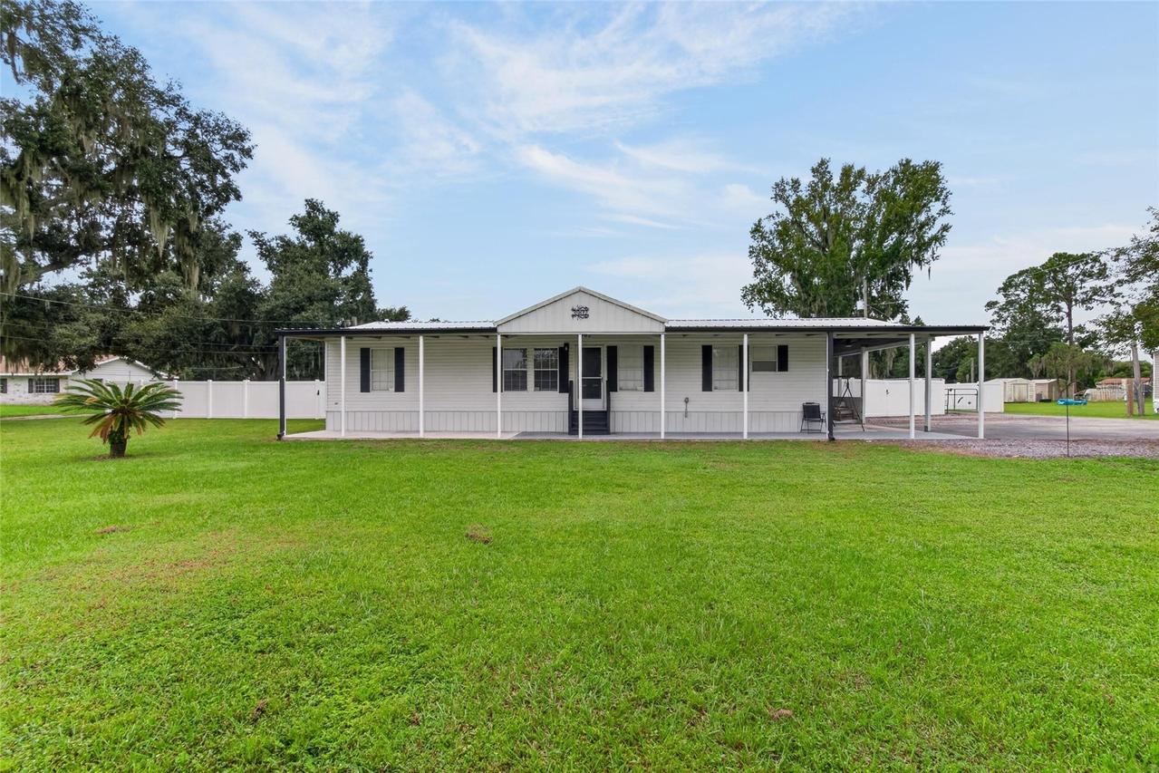 3902 Topreca Dr., Plant City, FL 33565