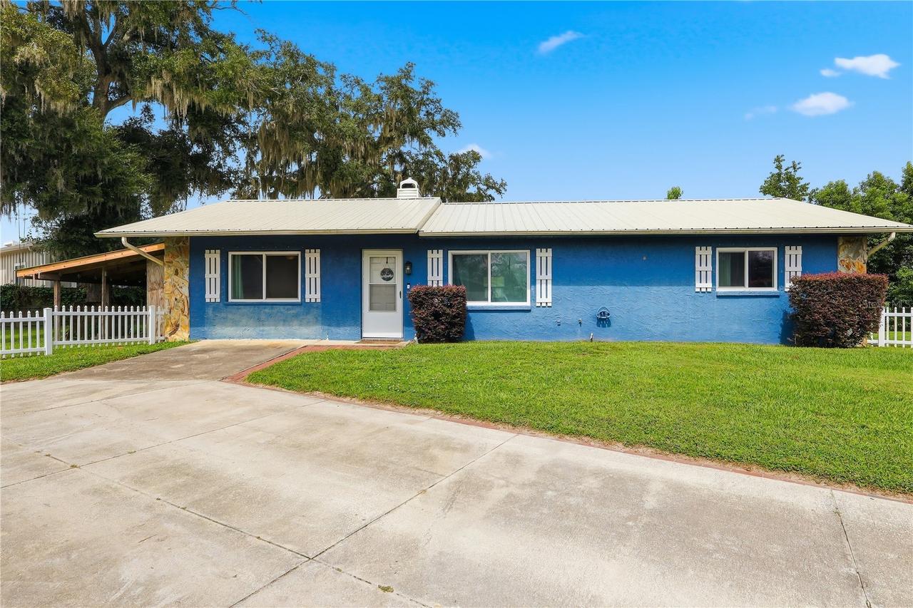 37235 Hannah Ln., Zephyrhills, FL 33542