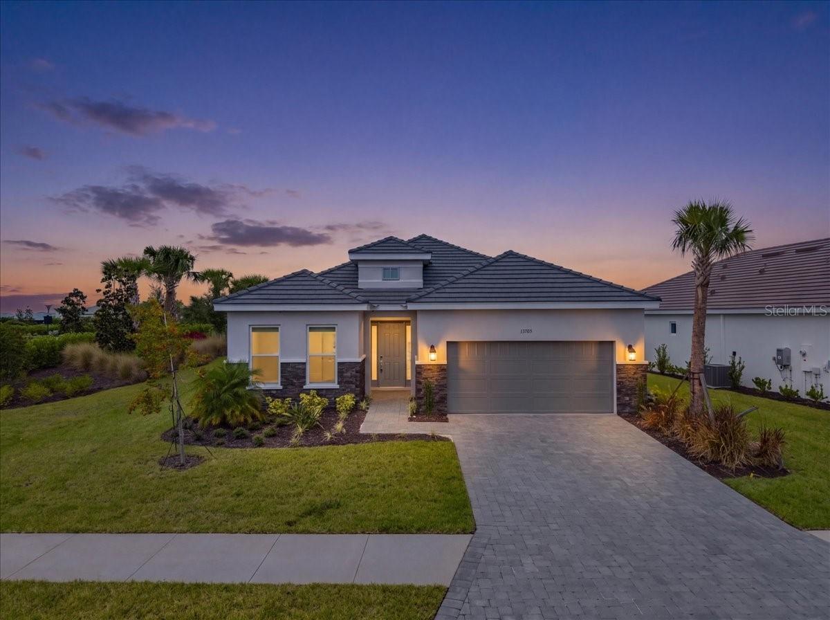 13705 Iona Ave., Palmetto, FL 34221