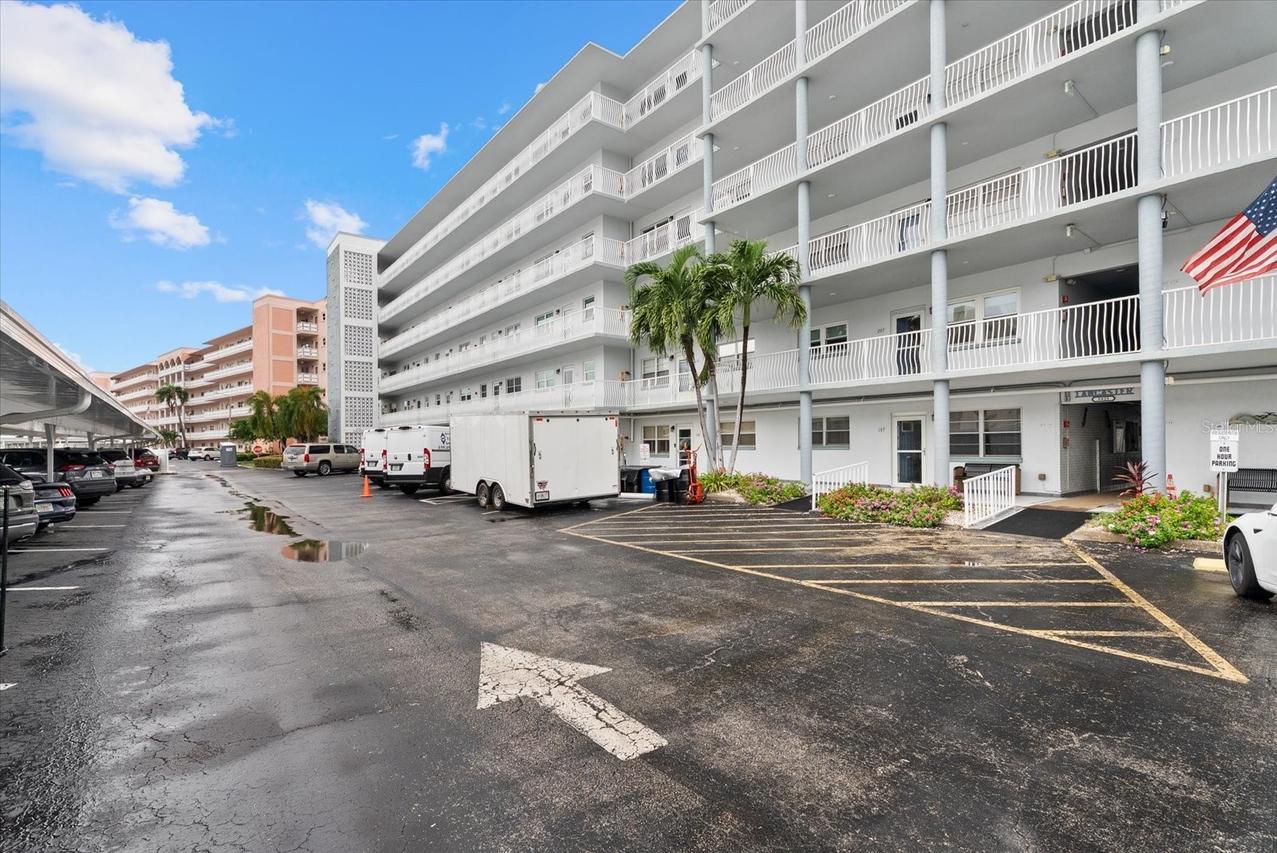 5925 Shore Blvd. #105, Gulfport, FL 33707