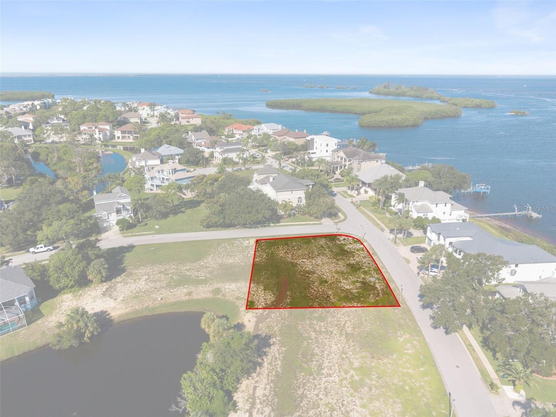 2044 N Pointe Alexis Dr., Tarpon Springs, FL 34689