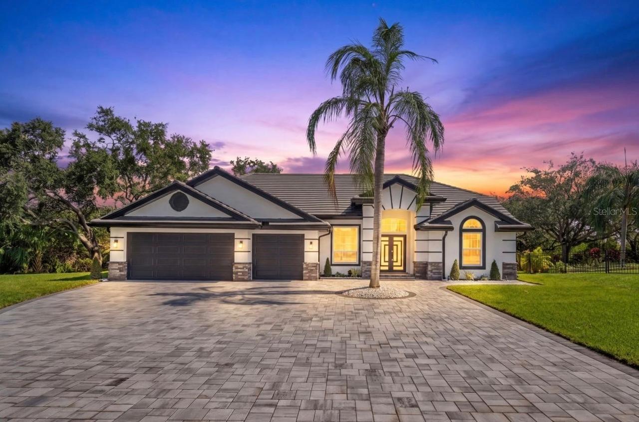 9701 Port Colony Way, Tampa, FL 33615