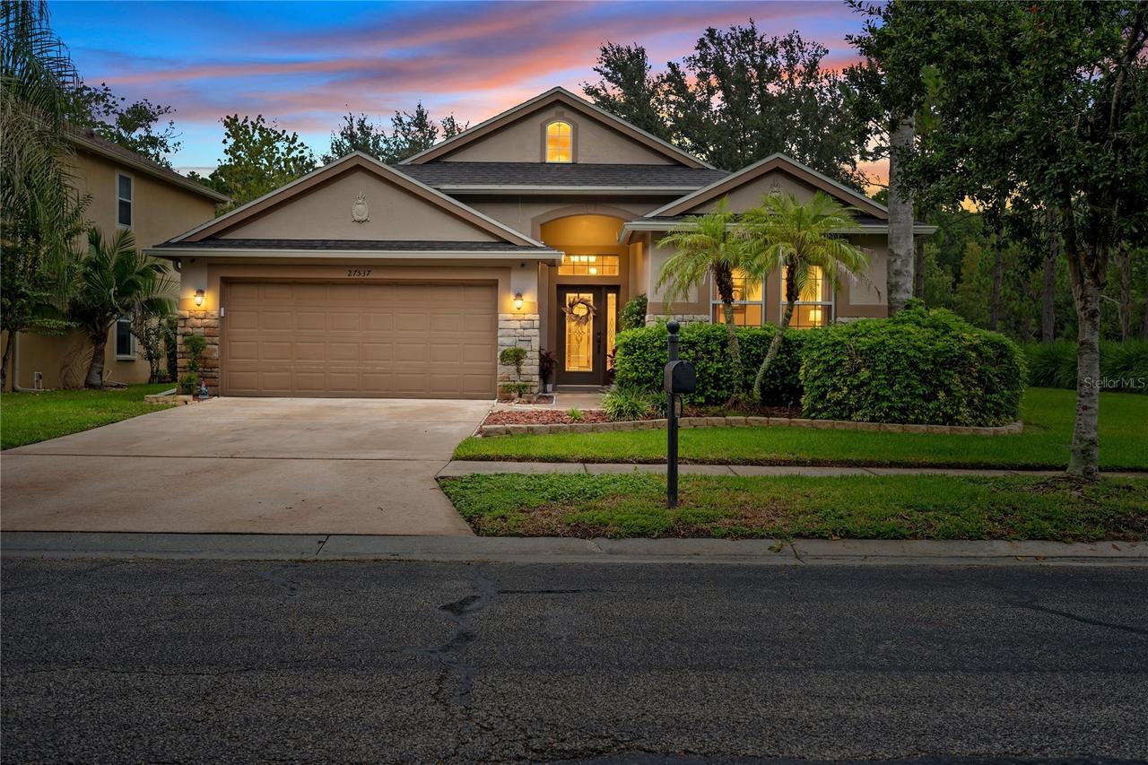 27537 Edenfield Dr., Wesley Chapel, FL 33544
