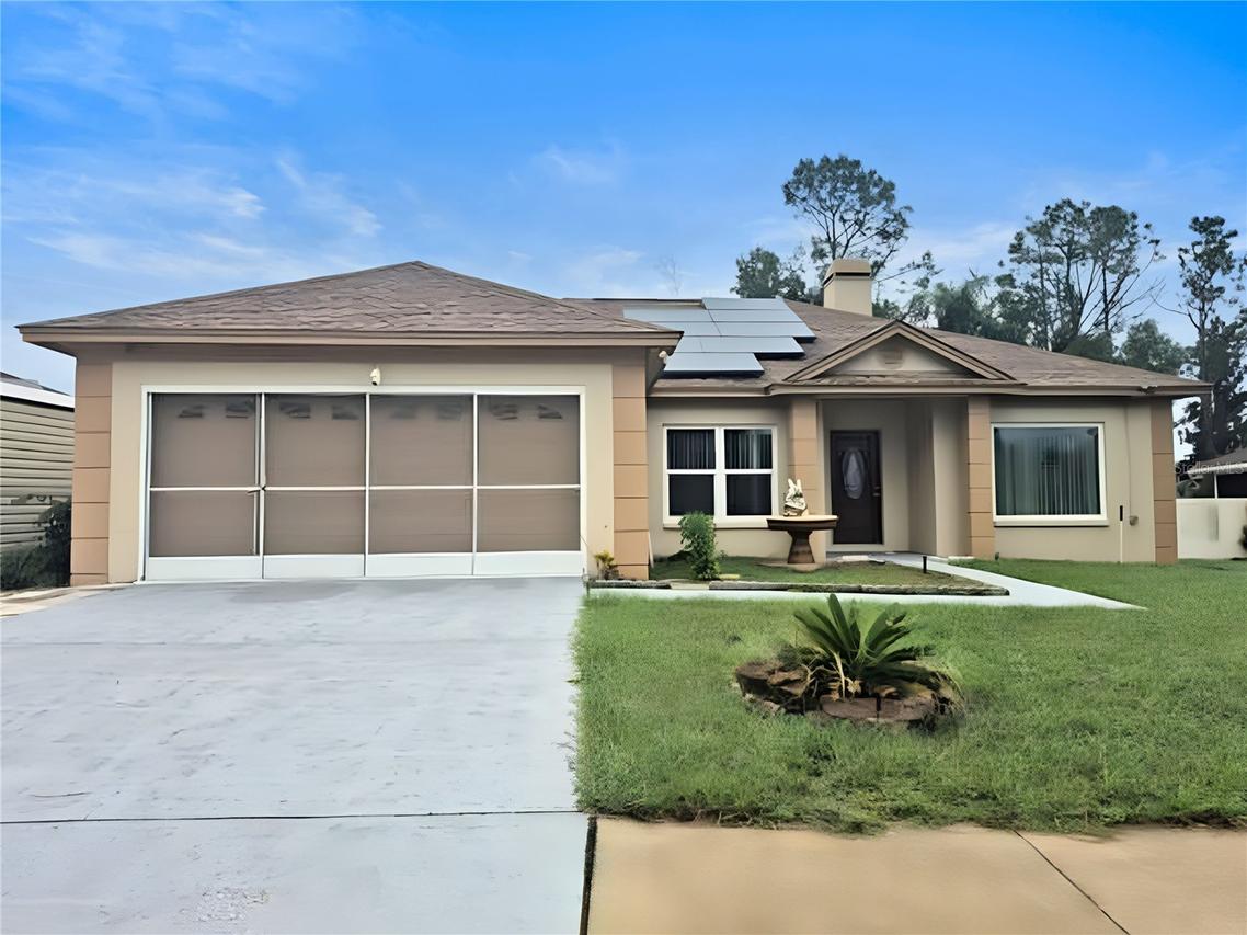 902 Greenbelt Cir., Brandon, FL 33510