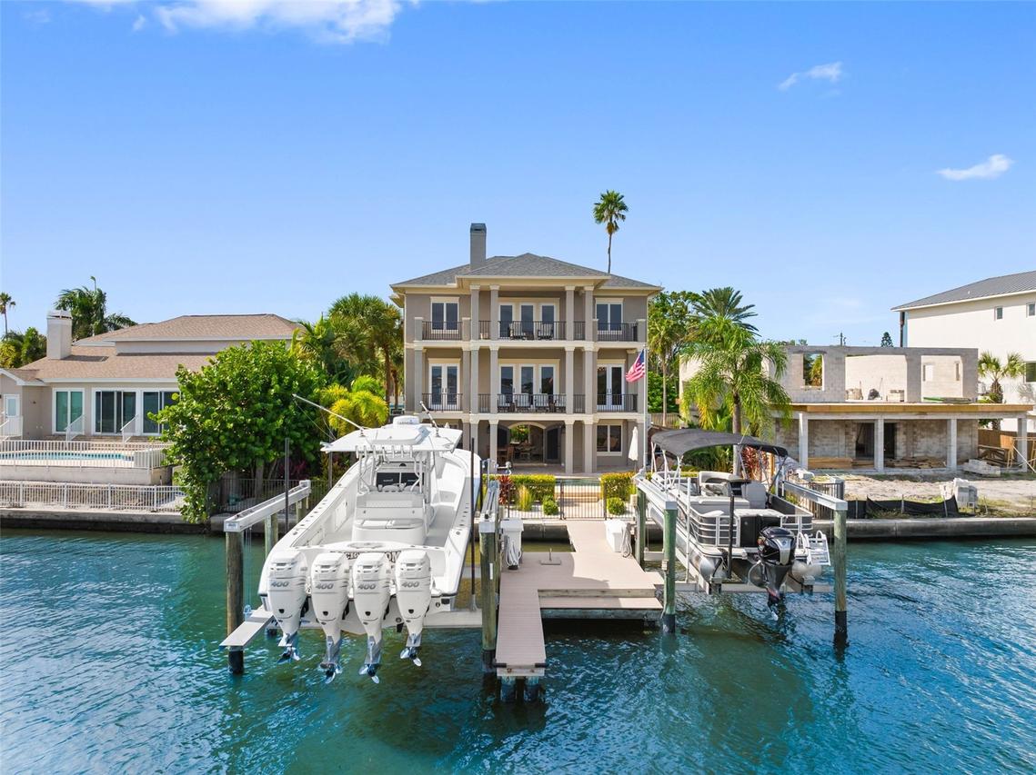 505 Harbor Dr., Belleair Beach, FL 33786