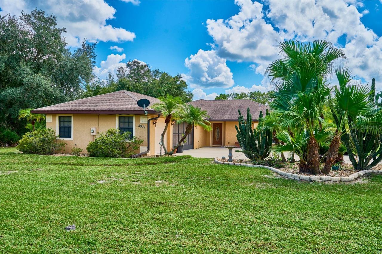 3971 Park Ave., Indian Lake Estates, FL 33855