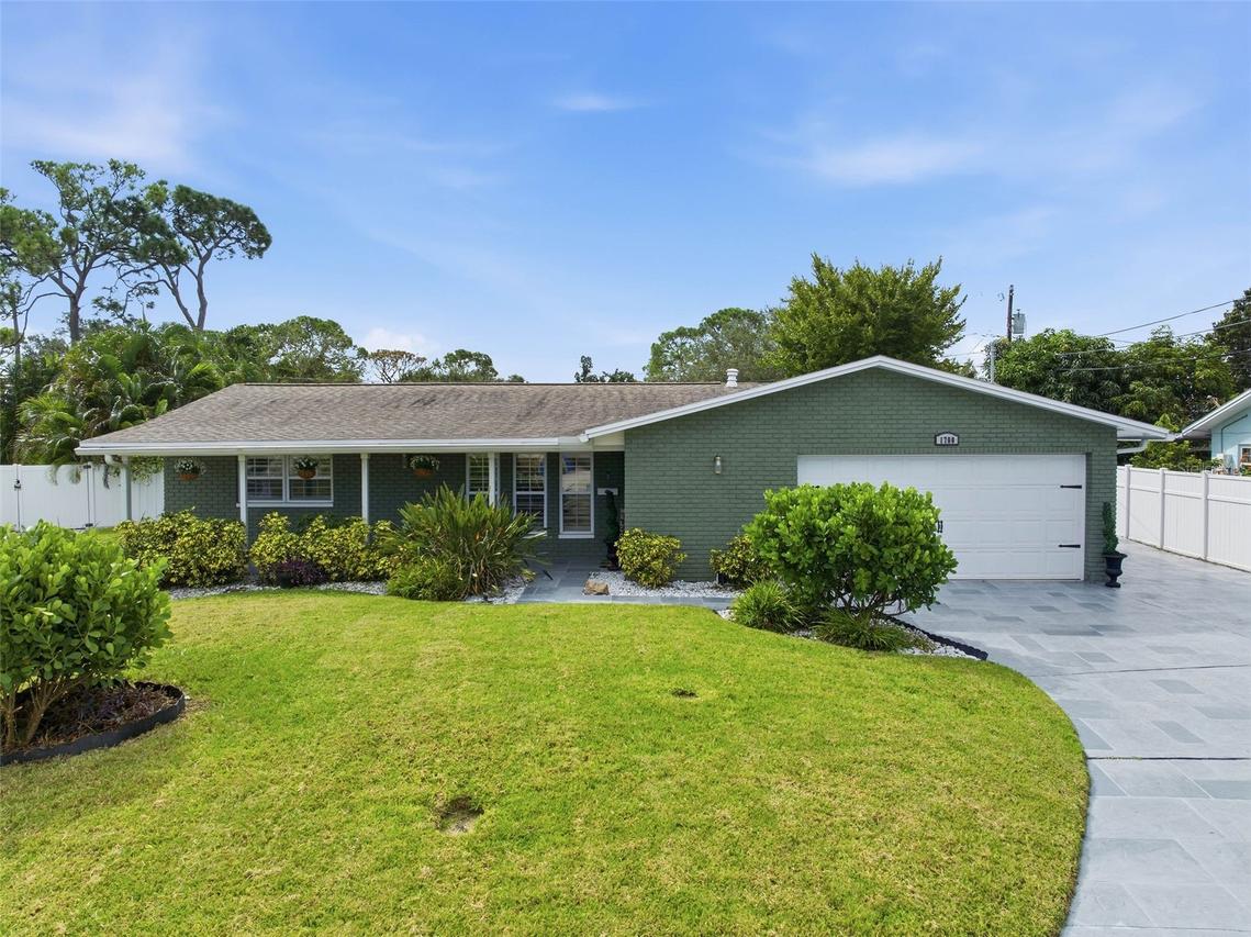 1700 63rd Ter., St Petersburg, FL 33712