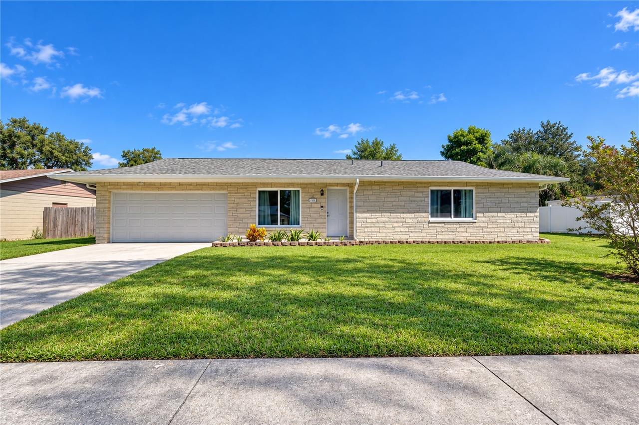4901 Regan Avenue, Seffner, FL 33584