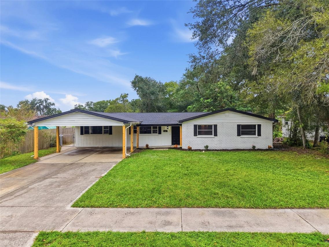 3027 Redwood Ave., Lakeland, FL 33803