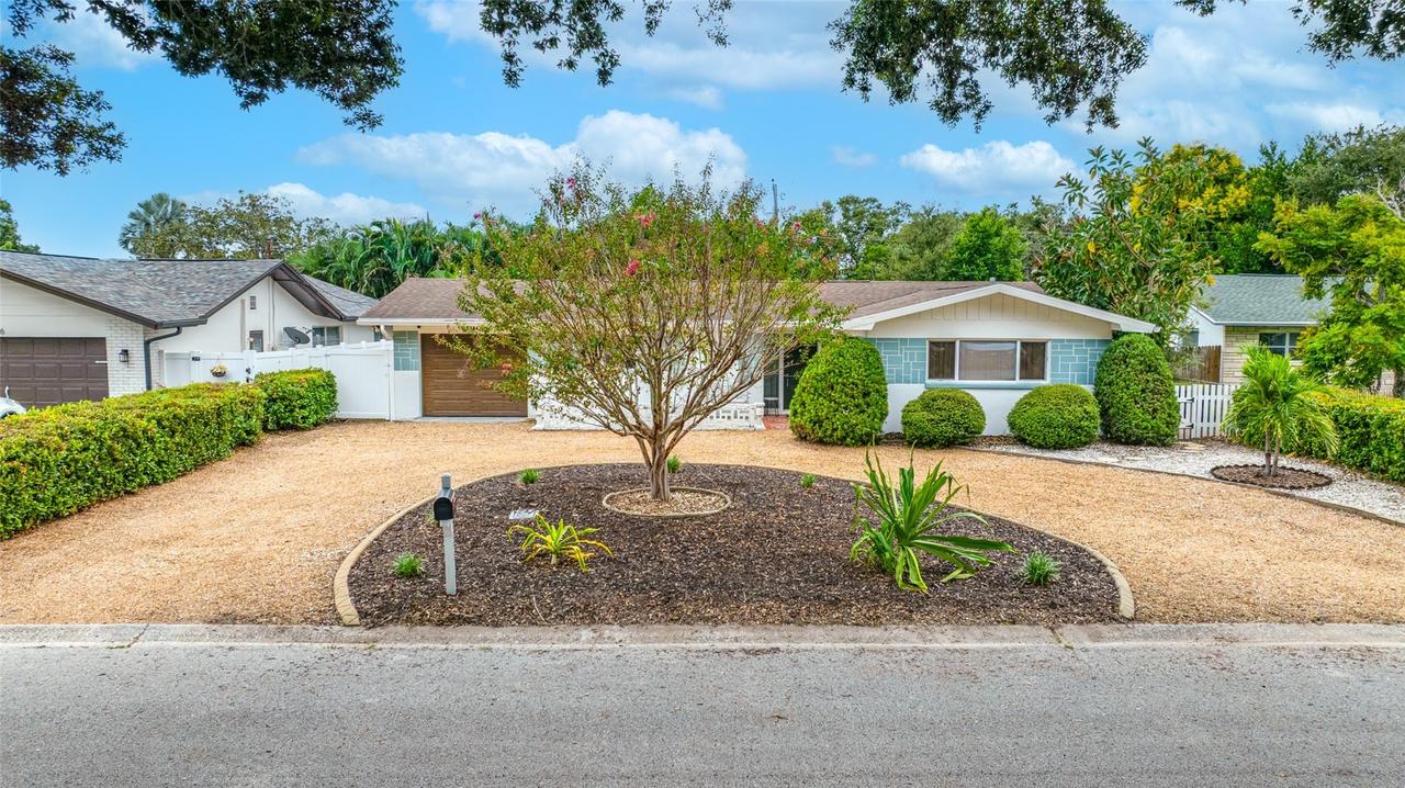 2354 Kilgore Dr., Largo, FL 33770