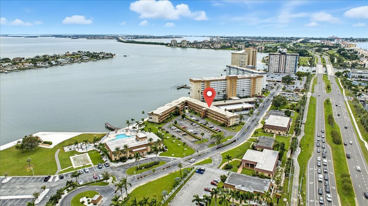 5020 Brittany Dr. #322, St Petersburg, FL 33715