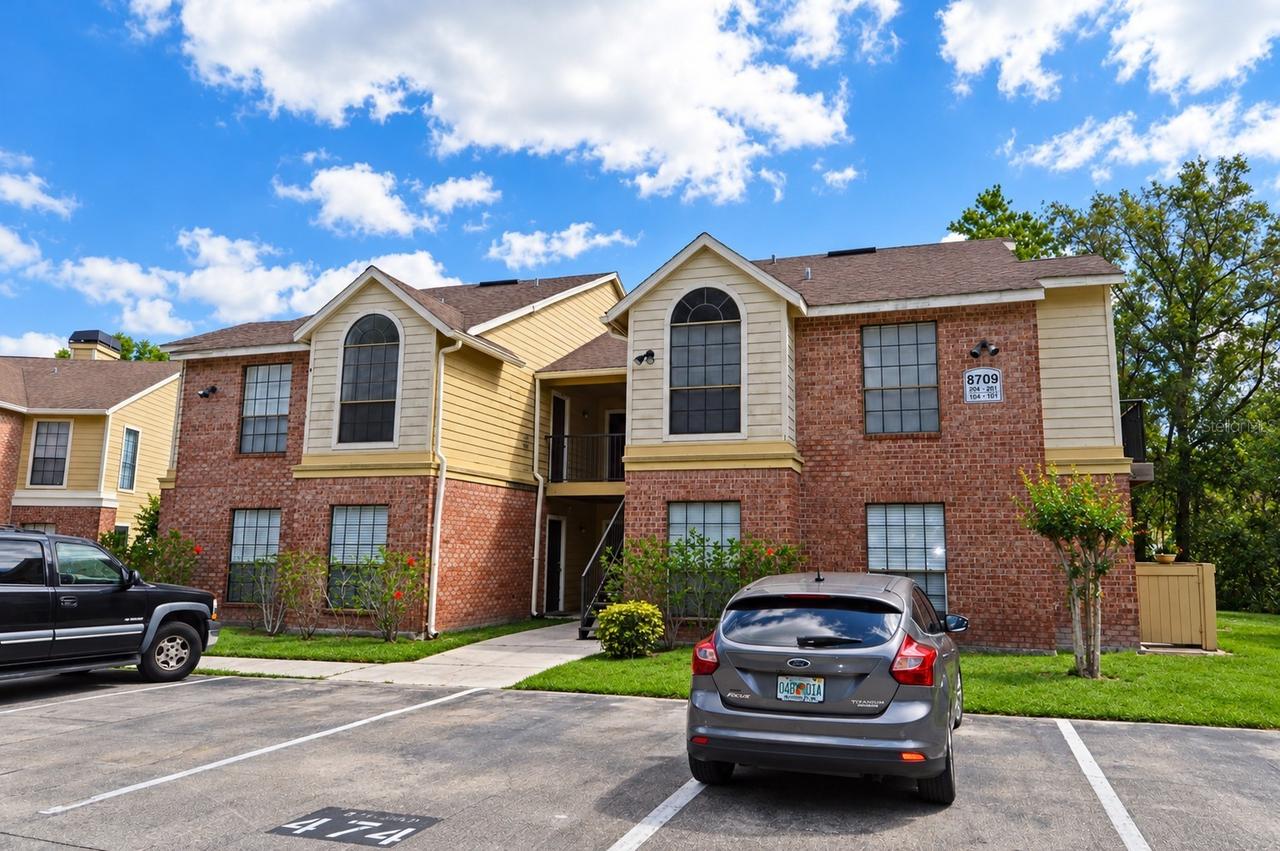 8709 Fancy Finch Dr. #102, Tampa, FL 33614