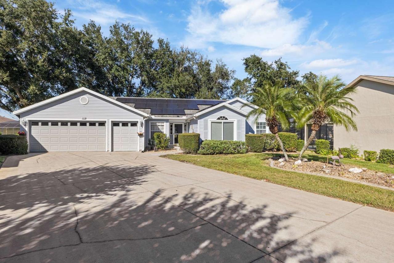 24725 Brightwater Ct., Leesburg, FL 34748