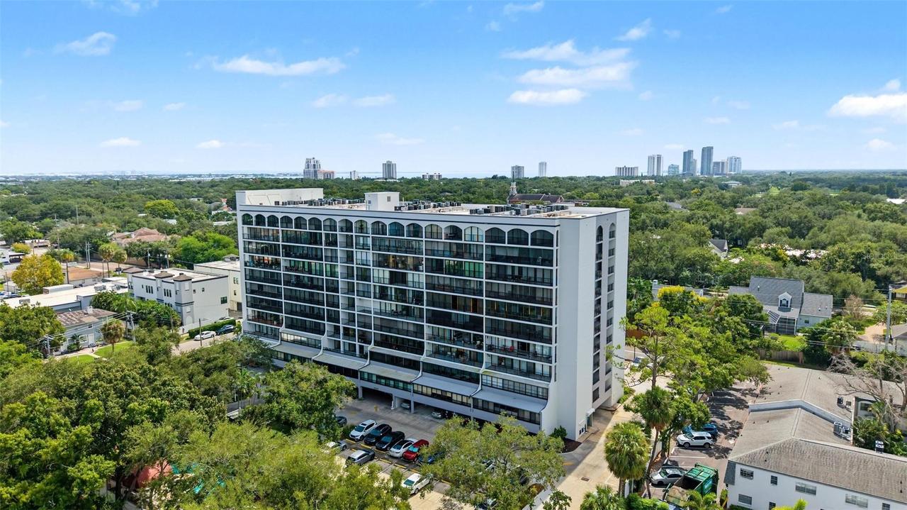 3211 W Swann Ave. #203, Tampa, FL 33609