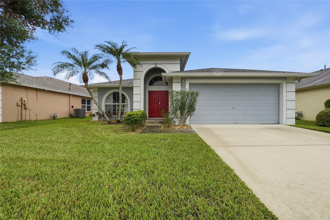 2012 Bridgehampton Pl., Brandon, FL 33511