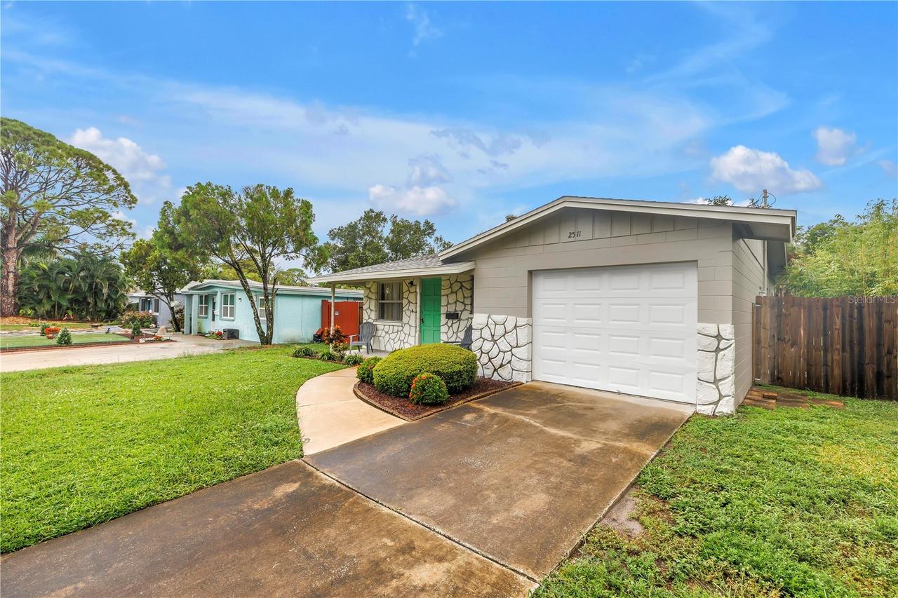 2511 Quincy St., St Petersburg, FL 33711