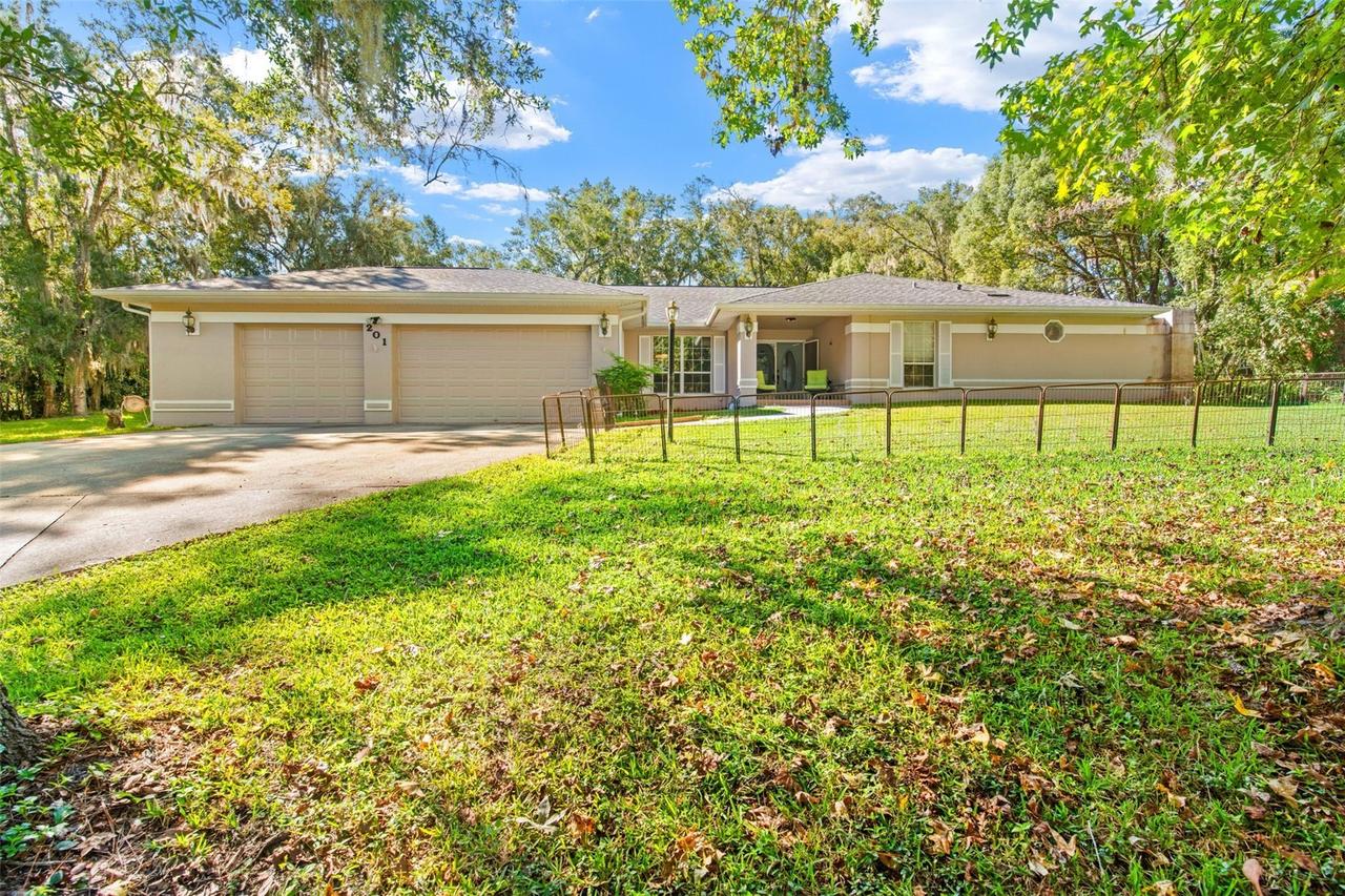 201 Sunset Dr., Brooksville, FL 34601