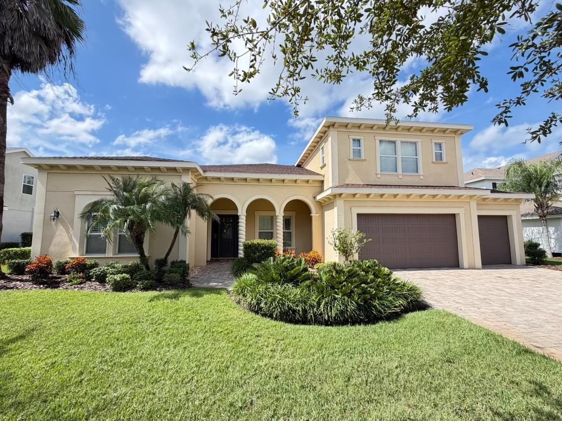 5915 Alana Leigh Pl., Lithia, FL 33547