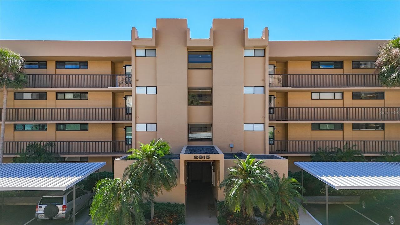 2615 Cove Cay Dr. #404, Clearwater, FL 33760