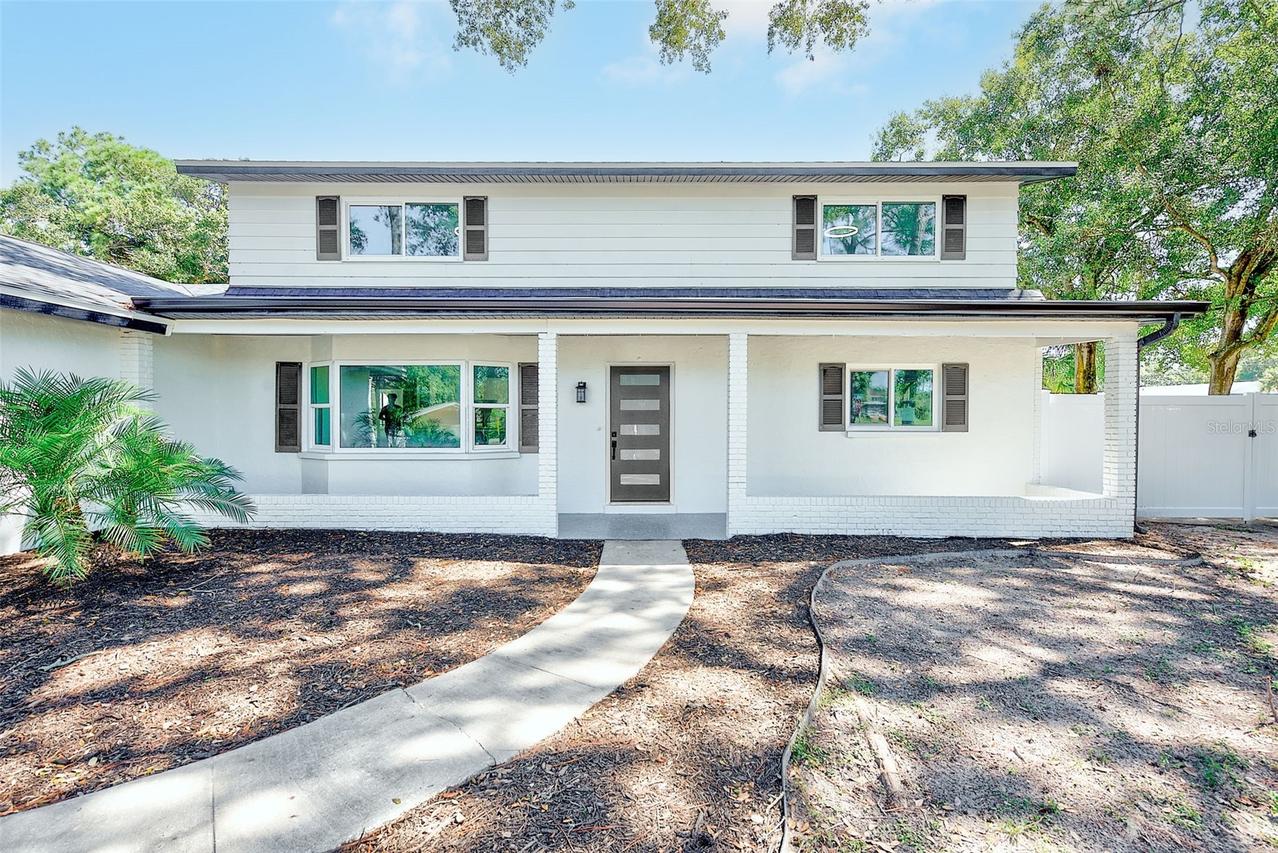 1595 Oak Ln., Clearwater, FL 33764