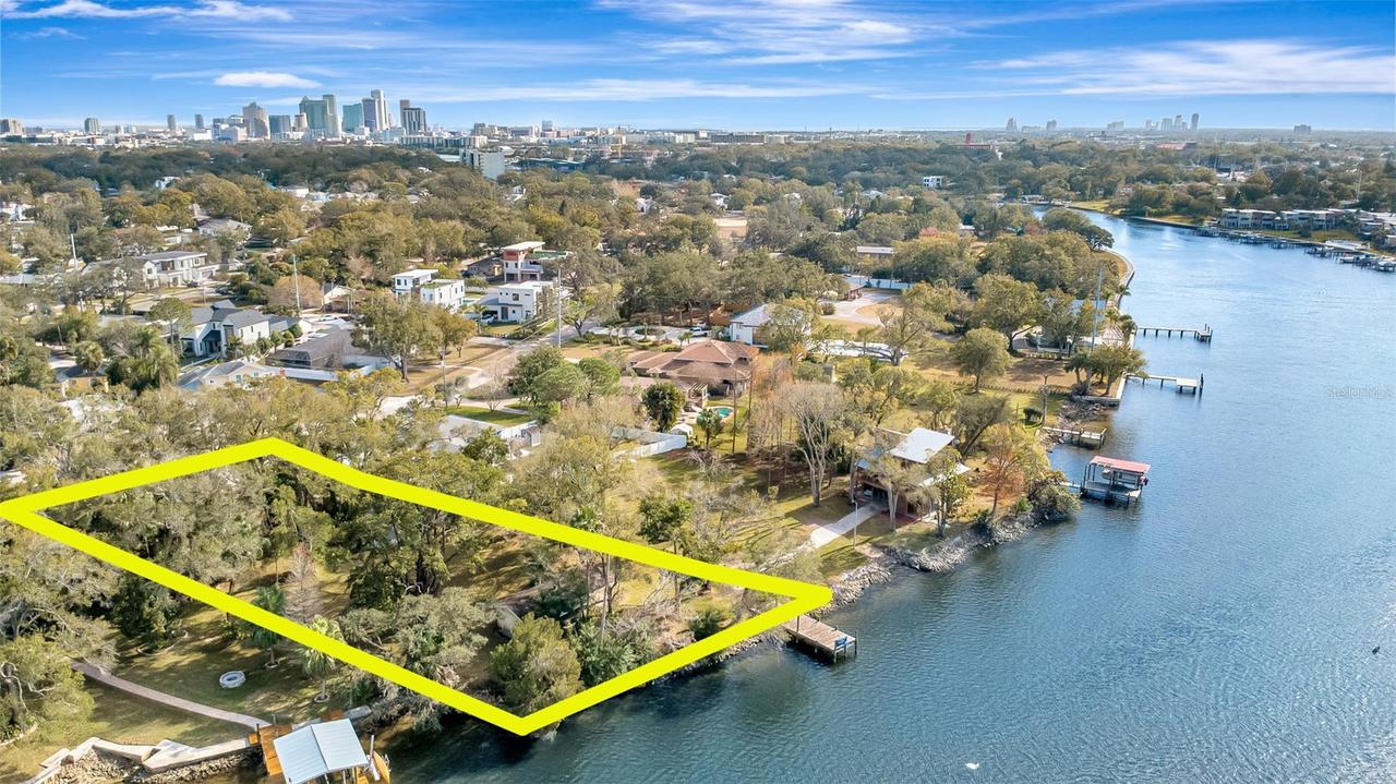 3304 N Perry Ave., Tampa, FL 33603