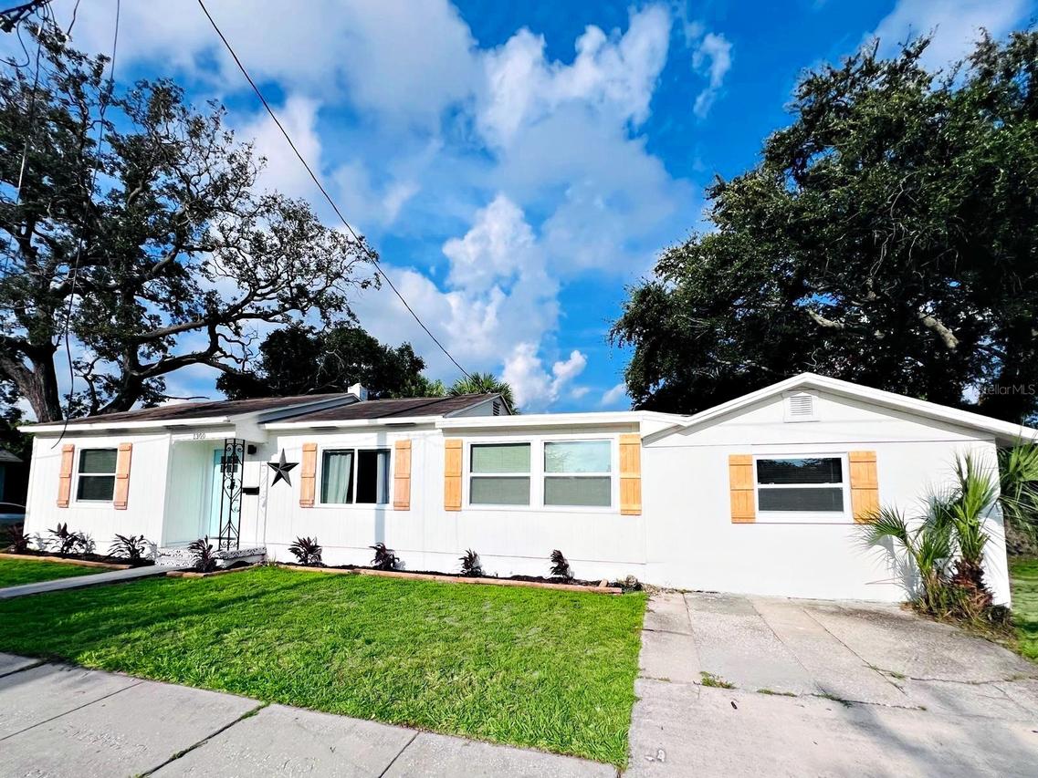 1300 21st St., St Petersburg, FL 33712
