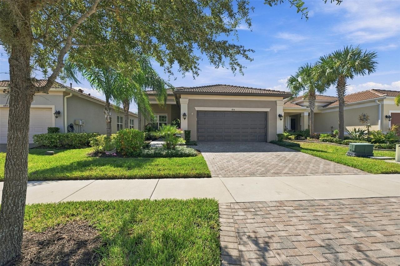 4814 Sevilla Shores Dr., Wimauma, FL 33598
