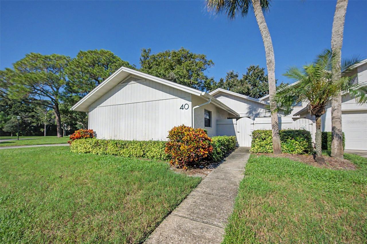 492 Lakeview Dr. #40, Palm Harbor, FL 34683