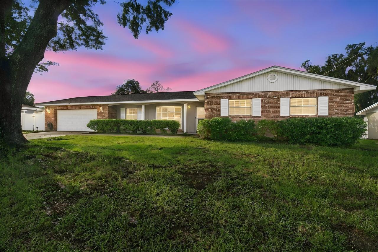 105 Ashbrook Dr., Brandon, FL 33511