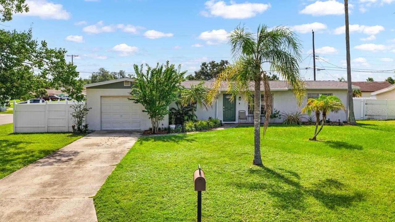 500 Florida Cir., Apollo Beach, FL 33572