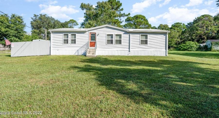 4230 April Ln., Mims, FL 32754