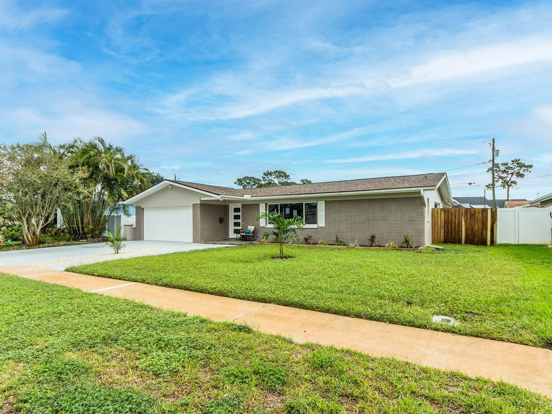1825 Yale Dr., Clearwater, FL 33765
