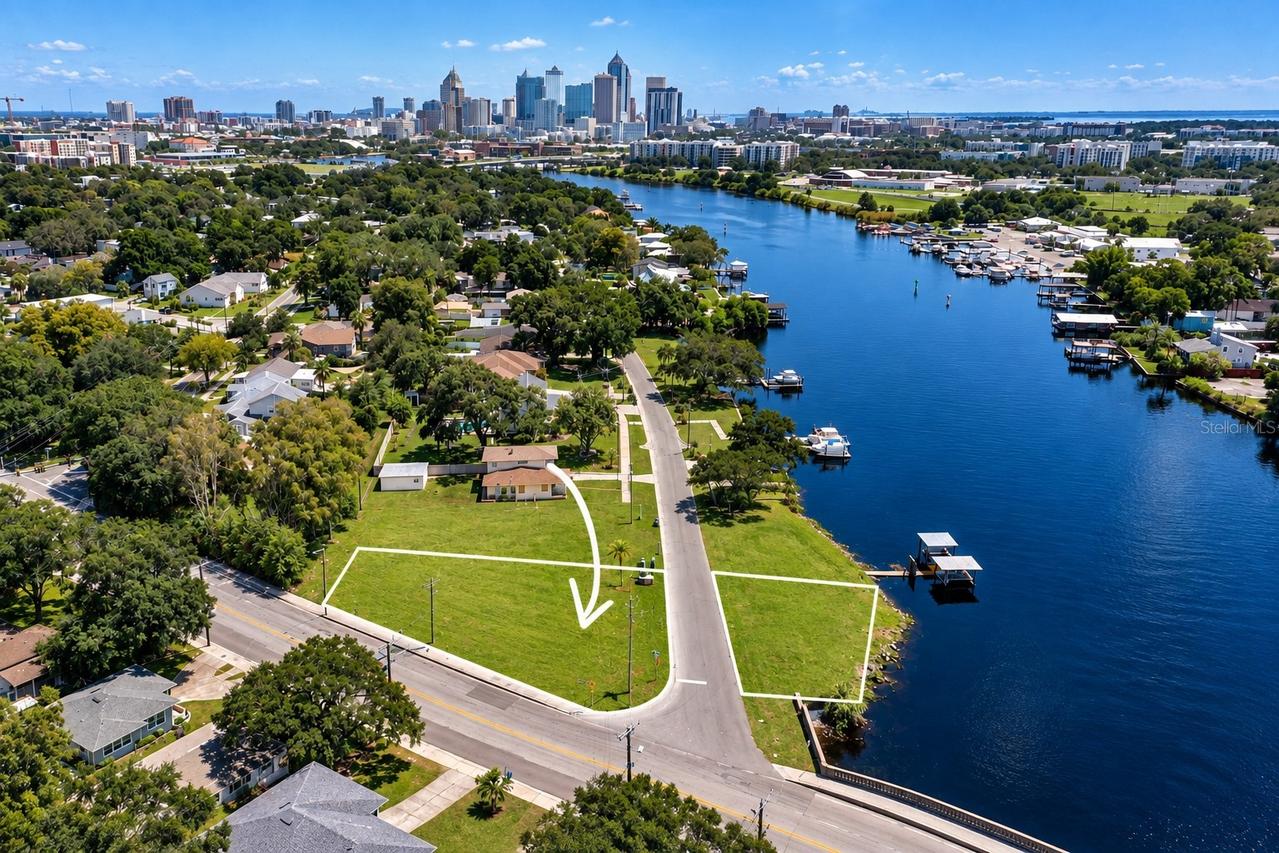 2519/1 Riverside Dr., Tampa, FL 33602