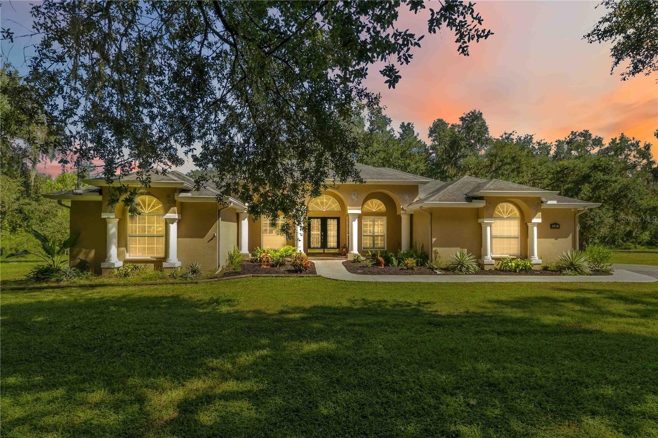 6910 Charles Humphrey Rd., Plant City, FL 33565