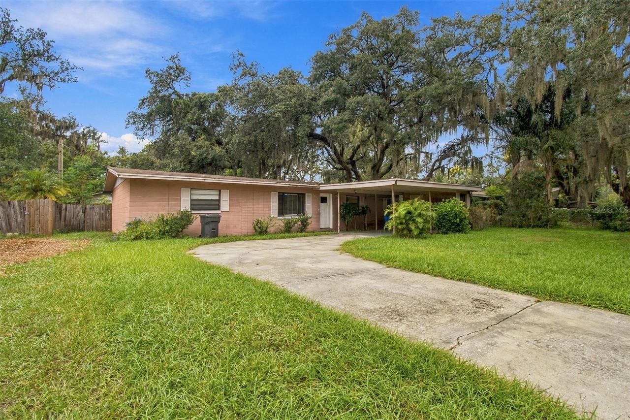 8010 Sharon Dr., Tampa, FL 33617